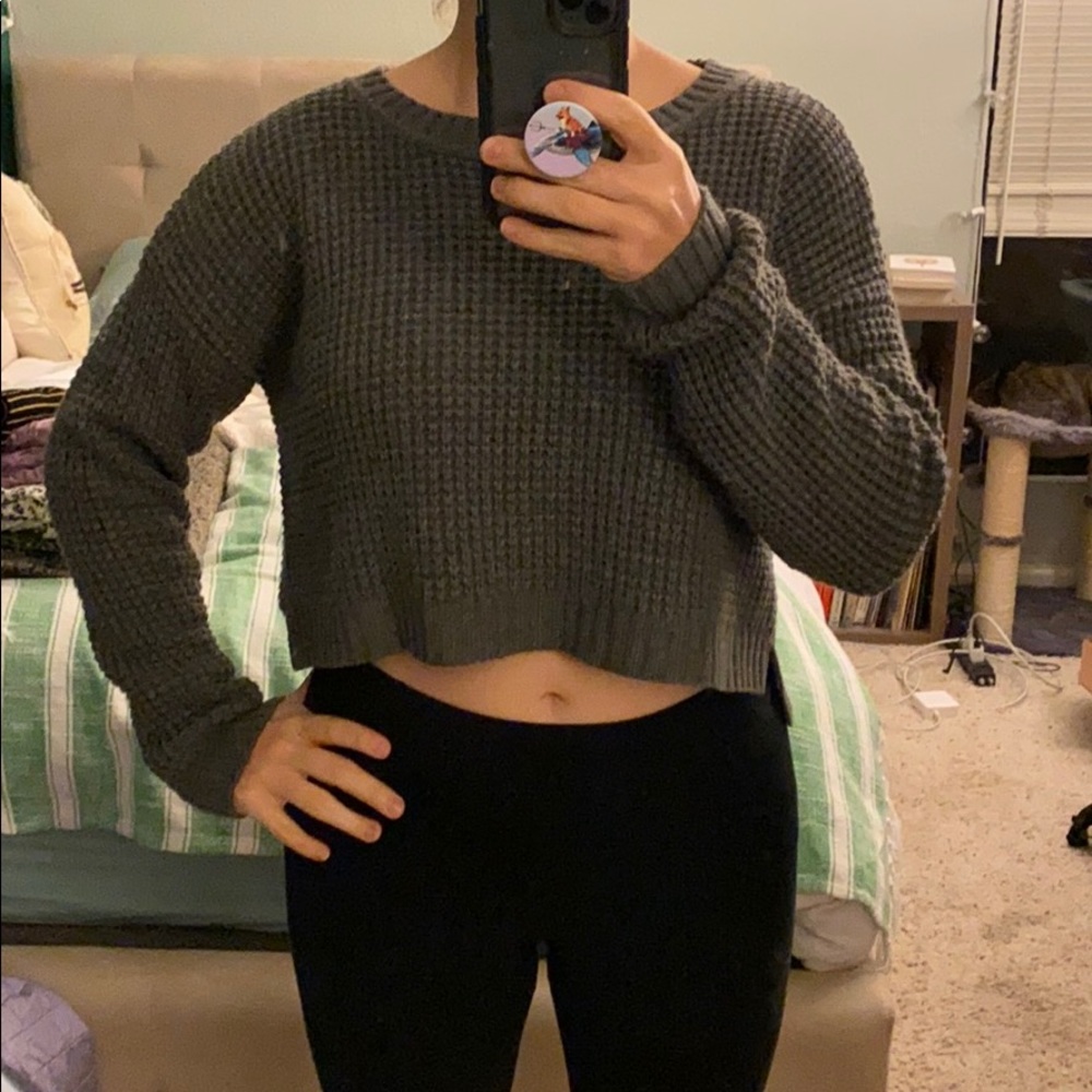 Forever 21 Grey/Gray Waffle Cropped Sweater